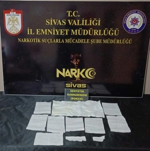 Sivas polisi uyuşturucuya ge&ccedil;it vermedi, binlerce kullanımlık uyuşturucu ele ge&ccedil;irildi
