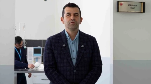 Sivas&rsquo;ta a&ccedil;ılan Acil Klinik&rsquo;te yaralı hayvanlara mesai saatleri dışında da m&uuml;dahale ediliyor
