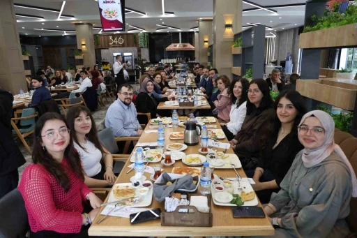 Sivas&rsquo;ta eczacılar Eczacılık G&uuml;n&uuml;&rsquo;nde bir araya geldi,
