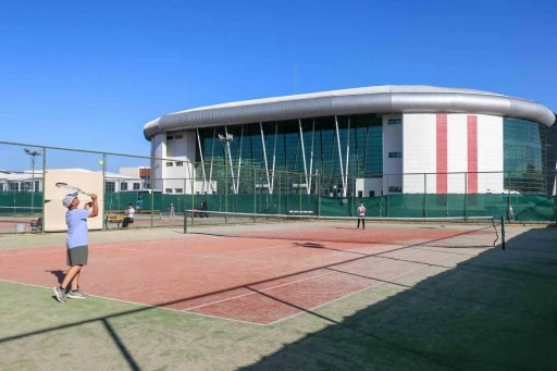 Sivas&rsquo;ta tenis takımı se&ccedil;meleri yapılacak
