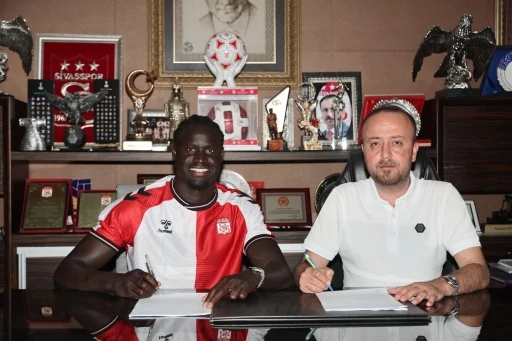 Sivasspor Aliou Badji’yi kadrosuna kattı
