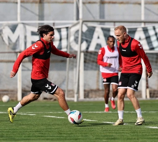 Sivasspor’da Antalyaspor maçı hazırlıkları sürüyor
