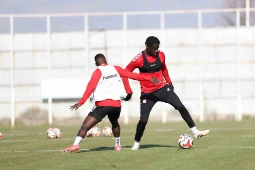 Sivasspor’da Boluspor maçının hazırlıkları sürüyor
