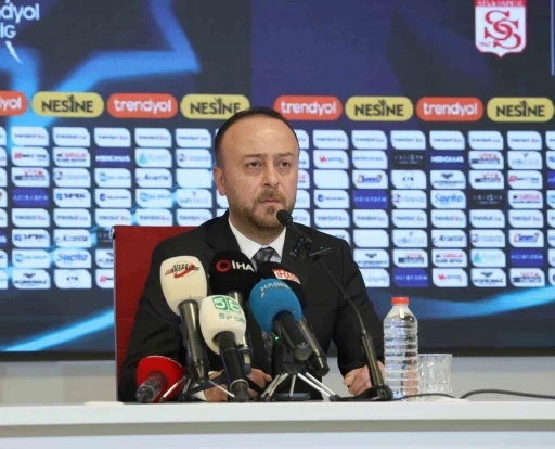 Sivasspor&rsquo;da Burak &Ouml;z&ccedil;oban yeniden aday
