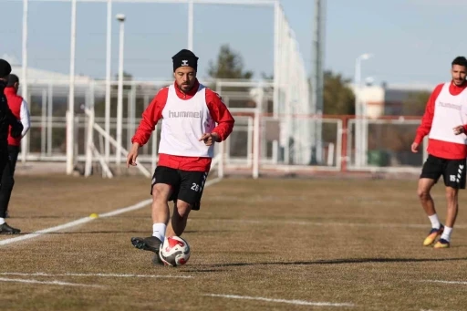 Sivasspor&rsquo;da &Uuml;mraniyespor ma&ccedil;ı hazırlıkları başladı
