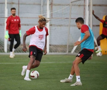 Sivasspor, Gaziantep FK maçına galibiyet için hazırlanıyor
