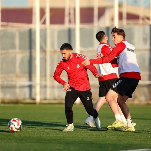 Sivasspor, Manisa FK maçının hazırlıklarına başladı
