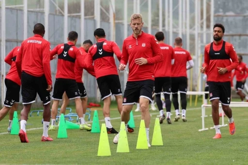 Sivasspor, Samsunspor Deplasmanı Hazırlıklarını Sürdürüyor