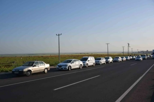 Siverek&rsquo;te gelincik tarlaları binlerce kişinin uğrak noktası haline geldi
