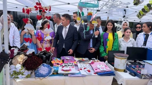 Siverek&rsquo;te "Maarifin Kalbinde Marifetli Gen&ccedil;lik" fuarı a&ccedil;ıldı
