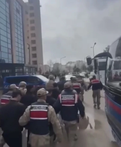 Siverek&rsquo;te "sahte &ccedil;&uuml;r&uuml;k raporu" operasyonu: 10 tutuklama
