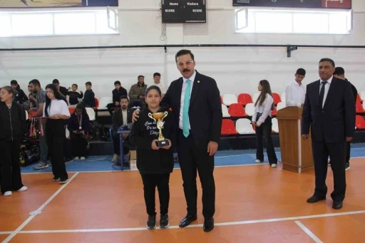 Sivrice&rsquo;de 19 Mayıs Atat&uuml;rk&rsquo;&uuml; Anma Gen&ccedil;lik ve Spor Bayramı kutlandı
