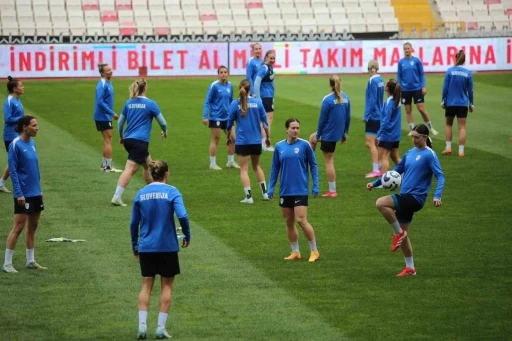 Slovenya Kadın Milli Takımı, Türkiye maçına hazır
