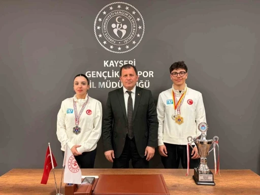 Snowboard Gen&ccedil;ler D&uuml;nya Şampiyonası&rsquo;na Kayseri&rsquo;den iki sporcu katılacak
