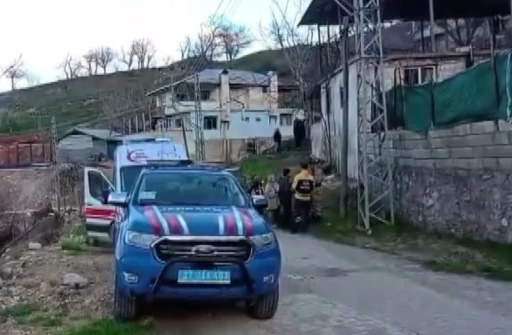 Sobadan zehirlenen yaşlı kadın evinde &ouml;l&uuml; bulundu