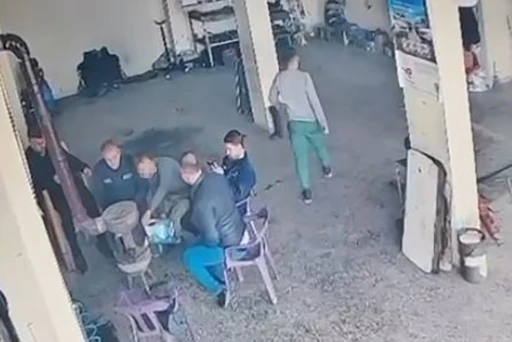 Sobaya d&ouml;k&uuml;len mazot bomba gibi patladı, &ccedil;ırak yaralandı
