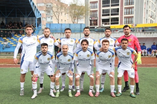S&ouml;ğ&uuml;tspor kendi evinde fırsatı ka&ccedil;ırdı
