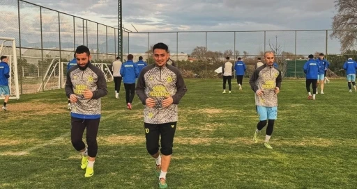 S&ouml;ğ&uuml;tspor&rsquo;un Antalya kampı başladı
