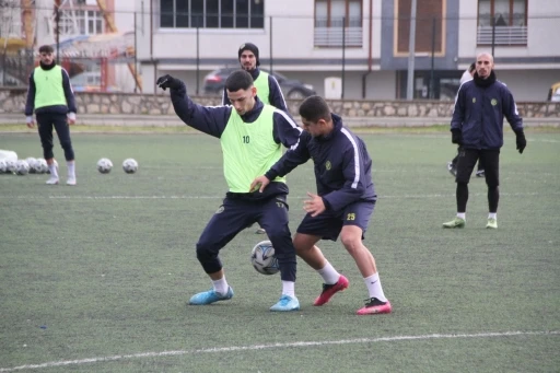 S&ouml;ğ&uuml;tspor zorlu ma&ccedil;ın hazırlıklarını devam ediyor
