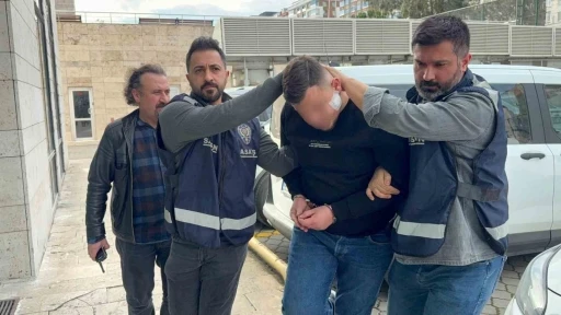 Sokak ortasında t&uuml;fekle bir kişiyi yaralayan şahıs yakalandı
