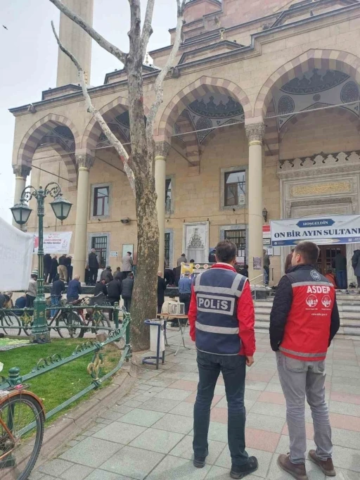 Sokakta çalışan ve çalıştırılan çocuklarla ilgili çalışma yapıldı

