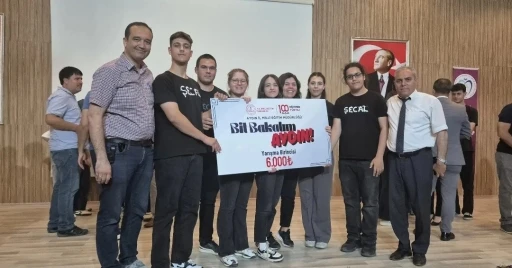 Söke Cumhuriyet Anadolu Lisesi, &quot;Bil Bakalım Aydın&quot; yarışmasında il birincisi oldu

