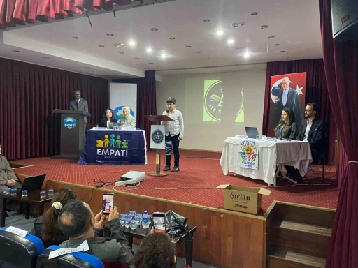 S&ouml;ke&rsquo;de &rsquo;&Ccedil;ocuk Gelişimi ve Aile Rehberliği&rsquo; semineri ger&ccedil;ekleştirildi
