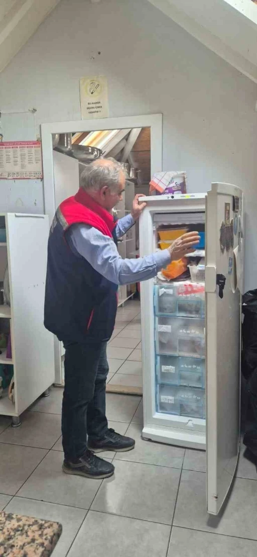 S&ouml;ke&rsquo;de gıda işletmeleri denetlemeleri s&uuml;r&uuml;yor
