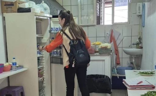 Söke’de gıda işletmeleri denetlendi
