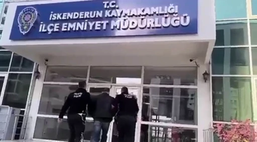 Sosyal medyada şov uğruna canını hi&ccedil;e sayan s&uuml;r&uuml;c&uuml; yakalandı
