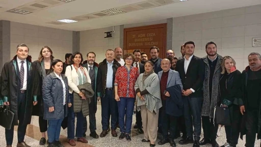 Sosyal medyadaki ’para sayma’ görüntülerine ilişkin yargılamada eski CHP İstanbul İl Başkanı Canan Kaftancıoğlu hakim karşısına çıktı
