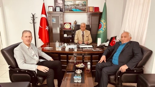 STSO Başkan Vekili &Ccedil;alapkulu, Ziraat Odası Başkanı G&uuml;nbat ile bir araya geldi
