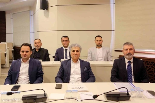 STSO&rsquo; da Sivasspor masaya yatırıldı
