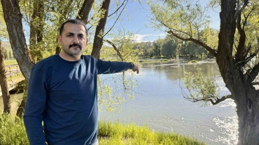 &rsquo;Su akar yolunu bulur&rsquo; ifadesi ger&ccedil;ek oldu, Yılmaz ırmağı taştı tarım arazileri sular altında kaldı
