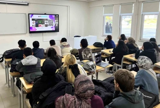 SUB&Uuml;&rsquo;de hibrit &ouml;ğrenme ortamı oluşturuldu
