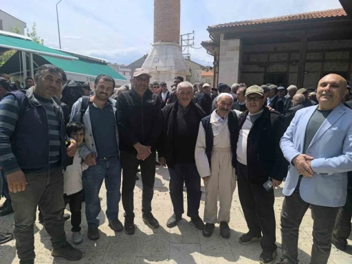 Şuhut&rsquo;ta hacı adayları dualarla kutsal topraklara uğurlandı
