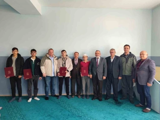 Şuhut&rsquo;ta hafızlık icazet sevinci
