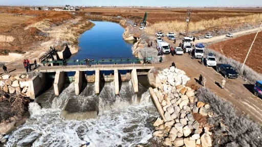 Sulama kanalında kaybolan s&uuml;r&uuml;c&uuml; 13 g&uuml;nd&uuml;r aranıyor
