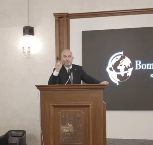 Süleyman Soylu’dan Özgür Özel’e: &quot;Siyaset zorbası Özgür Özel&quot;
