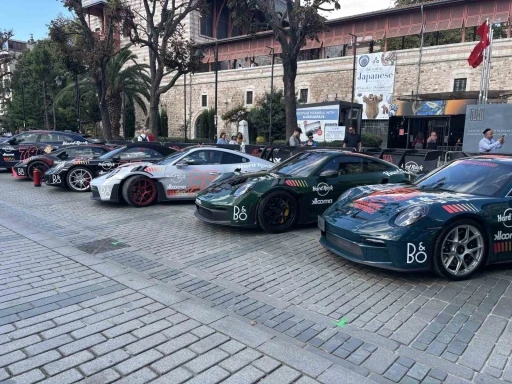 Sultanahmet Meydanı’nda ’Gumball 3000 Rallisi’ sergisi
