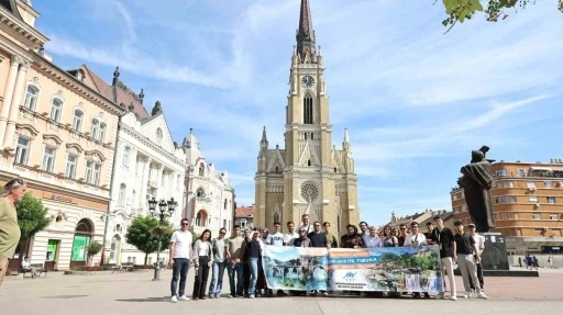 Sultangazi’de başarılı öğrencilere ödül:  Bosna Hersek Gezisi
