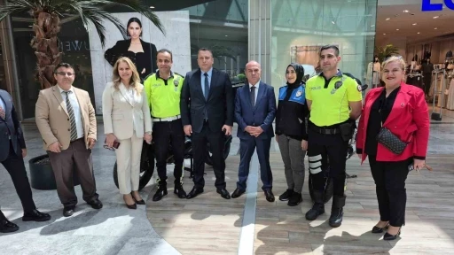 Sultangazi’de Karayolu Trafik Haftası etkinliği düzenlendi
