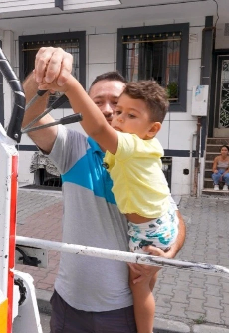 Sultangazi’de minik Cem’in hayali gerçek oldu
