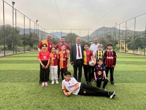 Sultanhisar Belediye Başkanı Yıldırımkaya: "&Ccedil;ocuklara telefon değil, fırsat verelim"
