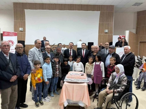 Sultanhisar&rsquo;da Yaşlılara Saygı Haftası programı d&uuml;zenlendi
