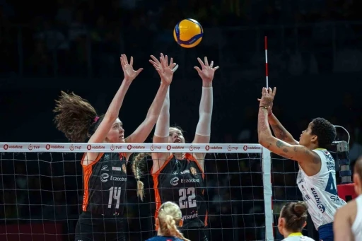 Sultanlar Ligi: Fenerbah&ccedil;e Medicana: 3 - Eczacıbaşı Dynavit: 1
