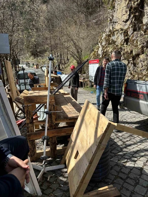 Sümela Manastırı çevresindeki seyyar tezgahlar kaldırıldı
