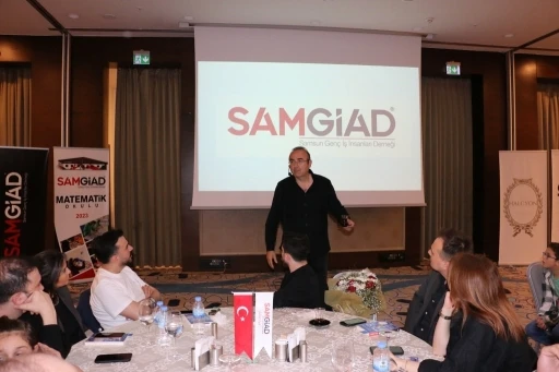 Sunay Akın’dan Samsun’da söyleşi
