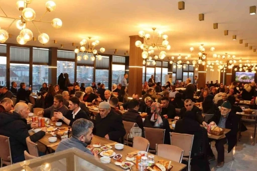 Sungurlu&rsquo;da gazi ve şehit aileleri iftar sofrasında buluştu
