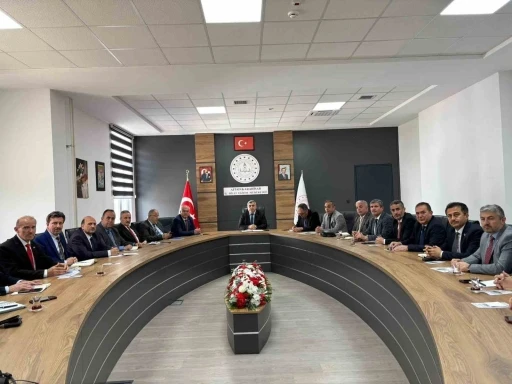 S&uuml;nnetci: "Eğitimde başarı g&uuml;&ccedil;l&uuml; iş birliğiyle olur"
